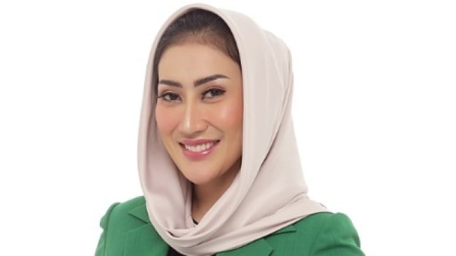 17546 profil rina fitri caleg ppp 1