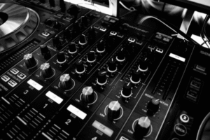 Harga Sewa Sound System Jogja: Panduan Lengkap, Terbaru, dan Terpercaya